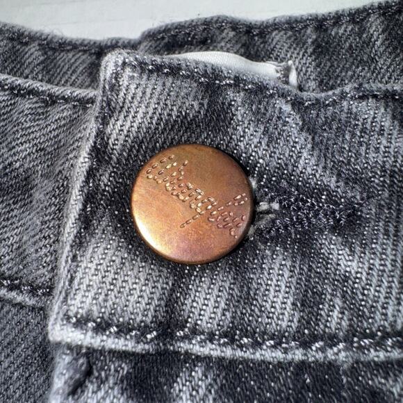 Wrangler WANDERER 622 HIGH RISE FLARE W Patch Black Distressed Jeans Women 32x34 - Picture 8 of 13